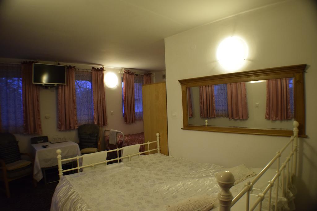 Piaseczno Willa Staropolska Piaseczno (Masovia) Quarto foto